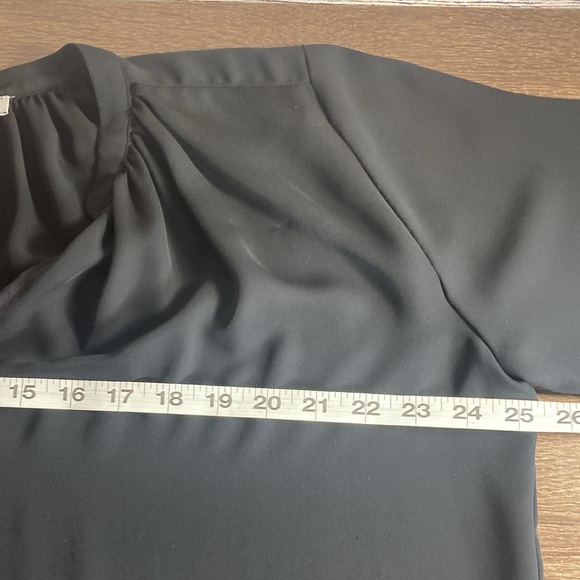 Women’s Pre Owned Medium Current Air Black CLASSIC V NECK BLOUSE - Picture 5 of 8